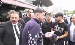 Ümit Özdağ: 'Gençlerin yurt dışına gitme nedenlerinin en önemlisi para değil; adaletsizliğe isyan'