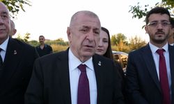 Ümit Özdağ, Turgutlu'da saldırıda yaralanan öğrenciyi ziyaret etti