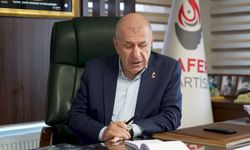 Ümit Özdağ'dan Hakan Fidan'a: 'Türkiye'yi haksız, hukuksuz bir askeri maceraya Orta Doğu'da veya dünyanın hiçbir yerinde sürükleyemezsiniz'