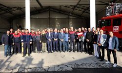 Urla Belediye Başkanı Balkan, İtfaiye Haftası'nda itfaiyecilerle buluştu