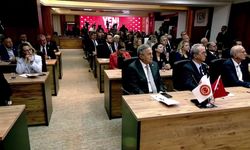 YENİ Parti Milletvekili Çalışma Toplantısı... Özgür Özel: 'Asrın soygununu yapanları teker teker atayandan cumhurbaşkanı olmaz'