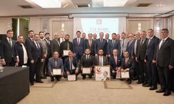 Yeniden Refah Lideri Erbakan, üye hedeflerine ulaşan teşkilat mensuplarıyla bir araya geldi
