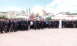 6 Ekim İstanbul'un Kurtuluşu'nun 103. yılı Taksim'de kutlandı