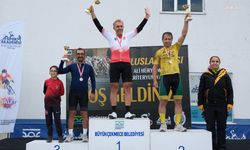 7. Uluslararası Ali Hüryılmaz Bisiklet Yarışı'nda dereceye girenler ödüllendirildi