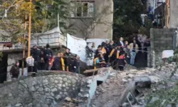 Zonguldak’ta bina çöktü: Enkazda bir kişi aranıyor