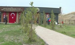 ABB Batıkent Emekliler Lokali'nde Cumhuriyet coşkusu