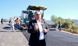 Adana'da 18 köyü birbirine bağlayan 20 kilometrelik yol yenileniyor