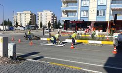 Adıyaman Belediyesi, sürücü ve yayalar için daha güvenli bir ulaşım ortamı oluşturuyor