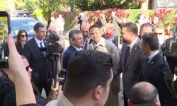 Ahmet Taner Kışlalı, ölümünün 27'nci yılında anıldı... Özgür Özel: 'Buraya Atatürk'ün yolunda yürüyen iktidar partisinin genel başkanı olarak geleceğim'