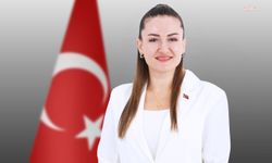 Antalya Büyükşehir Belediyesi Başkan Vekili Özdemir: '29 Ekim Cumhuriyet Bayramımız kutlu olsun'