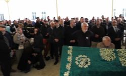 Aracında ölü bulunan iş insanı Ali Emre Ballı toprağa verildi