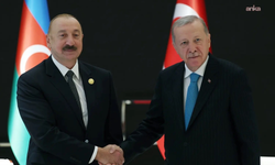 Azerbaycan'dan 29 Ekim kutlaması...Aliyev, Erdoğan'ı kutladı; Bakü'de Atatürk Anıtı'na çiçek bırakıldı