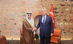 Bakan Bolat, Körfez İşbirliği Konseyi Genel Sekreteri Al-Budaiwi ile görüştü