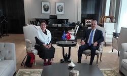 Bakan Fidan, AKPM Başkanı Bayr'ı kabul etti