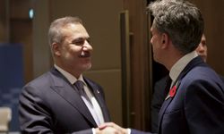 Bakan Fidan, Birleşik Krallık Dışişleri Bakanı Miliband ile görüştü