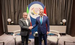 Bakan Fidan, İranlı mevkidaşıyla bir araya geldi