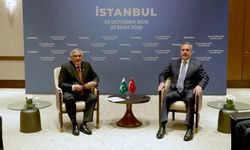 Bakan Fidan, Pakistanlı mevkidaşıyla bir araya geldi