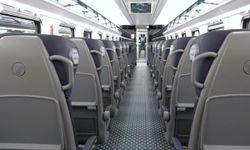 Bakan Uraloğlu, Milli Hızlı Tren'i test etti: 'Saatte 225 kilometre hızla hizmet verecek'