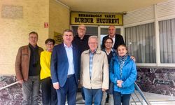 Burdur Belediye Başkanı Ercengiz'den huzurevi sakinlerine ziyaret