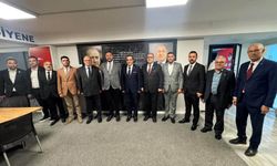 CHP İzmir İl Başkanı Gümrükçü'den siyasi partilere 'ortak akıl' çağrısı