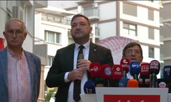 CHP İzmir İl Başkanlığı önünde 'milli irade' tepkisi