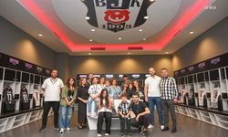 Çocuklar stadyum ve müze gezisiyle Beşiktaş'ın tarihine yolculuk yaptı