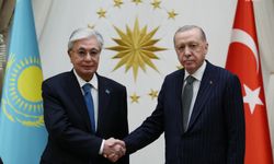 Cumhurbaşkanı Erdoğan, Kazakistan Cumhurbaşkanı Tokayev ile görüştü: Ticaret, enerji ve savunma sanayi ele alındı