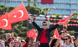 Cumhuriyet Bayramı coşkusu İzmir'e yayılacak