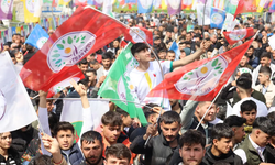 DEM Partili belediyelerden Çevre, Şehircilik ve İklim Değişikliği Bakanlığı'na 'dil' başvurusu