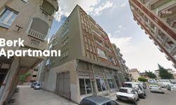 Depremde yıkılan Berk Apartmanı davasında bilirkişi raporu 1,5 yıldır gelmediği için duruşma 2 Şubat'a ertelendi