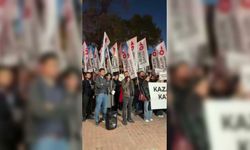 Devrim Partisi'nden Madenci Anıtı önünde eylem: 'İktidar ve patronlar tarafından 'kaza', 'fıtrat' olarak adlandırılan bu ölümler açıkça cinayettir'