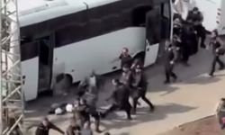 Diyarbakır'da özlük hakları için eylem yapan işçilere polis müdahalesi