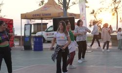 Gençlik Şenliği, gençlerin enerjisini İzmir'e yayıyor