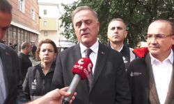 İBB Başkanvekili Nuri Aslan, Maltepe'de çöken binayla ilgili açıklama yaptı, sorunlu bina sahiplerini kentsel dönüşüm için müracaata çağırdı