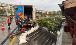 İBB ekiplerinin sağanak ve fırtınaya karşı nöbeti devam ediyor