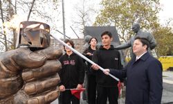 Kadıköy'de Cumhuriyet Bayramı kutlamaları meşale yakma töreniyle başladı