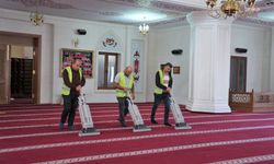 Keçiören'de ibadethanelerde temizlik mesaisi