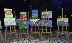 Konak'ta Cumhuriyet coşkusu çocuklar için dayanışmaya dönüştü
