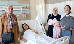 Kütahya'da yeni doğan bebekler ve aileleri ziyaret edildi