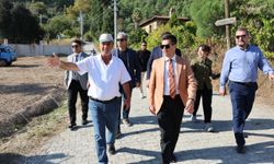 Marmaris Belediye Başkanı Ünlü, Çetibeli'de yol çalışmalarını inceledi