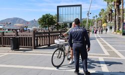Marmaris Zabıtası'ndan yaya yolu denetimi