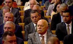 MHP Grup Toplantısı... Bahçeli: 'Erdoğan'ın bir daha aday olabilmesi için TBMM'nin uygun zamanda ve azami mutabakatla 'seçimlerin yenilenmesi' kararı almalıdır'