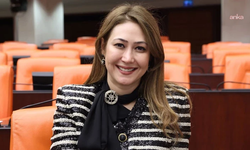 MHP Kahramanmaraş Milletvekili Zuhal Karakoç, omurgasında oluşan kırıklar nedeniyle ameliyat oldu