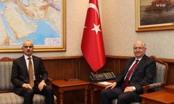 Milli Savunma Bakanı Güler ile Ulaştırma ve Altyapı Bakanı Uraloğlu, Milli Savunma Bakanlığında bir araya geldi