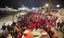 Mudanya'da Cumhuriyet coşkusu meydanlara taştı: 103'üncü yıl valsle kutlandı