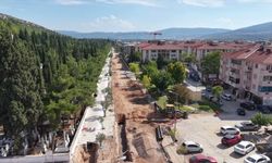 Muğla Büyükşehir Belediyesi, Menteşe'de altyapı ve üstyapı çalışmalarını sürdürüyor