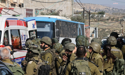 Netanyahu, Batı Şeria'nın giriş ve çıkışlarının tamamen kapatılması için hazırlık talimatı verdi