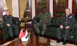 Orgeneral Bayraktaroğlu, Sudan Kara Kuvvetleri Komutanı'nı kabul etti