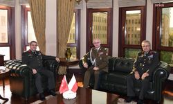 Orgeneral Bayraktaroğlu, Tümgeneral Fajkowski'yi kabul etti
