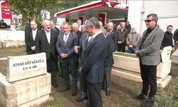 Özgür Özel Artvin'de... Özel, cuma namazını Merkez Camii'nde kıldı